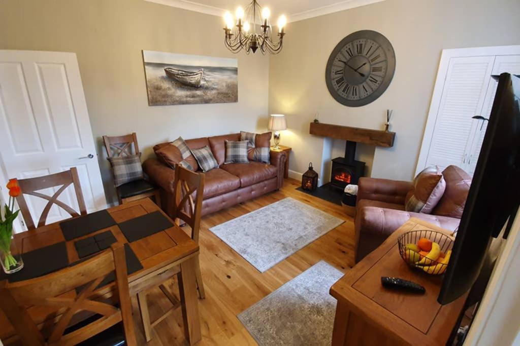 Smart & Stylish Holiday Apartment In The City Centre Inverness Zewnętrze zdjęcie