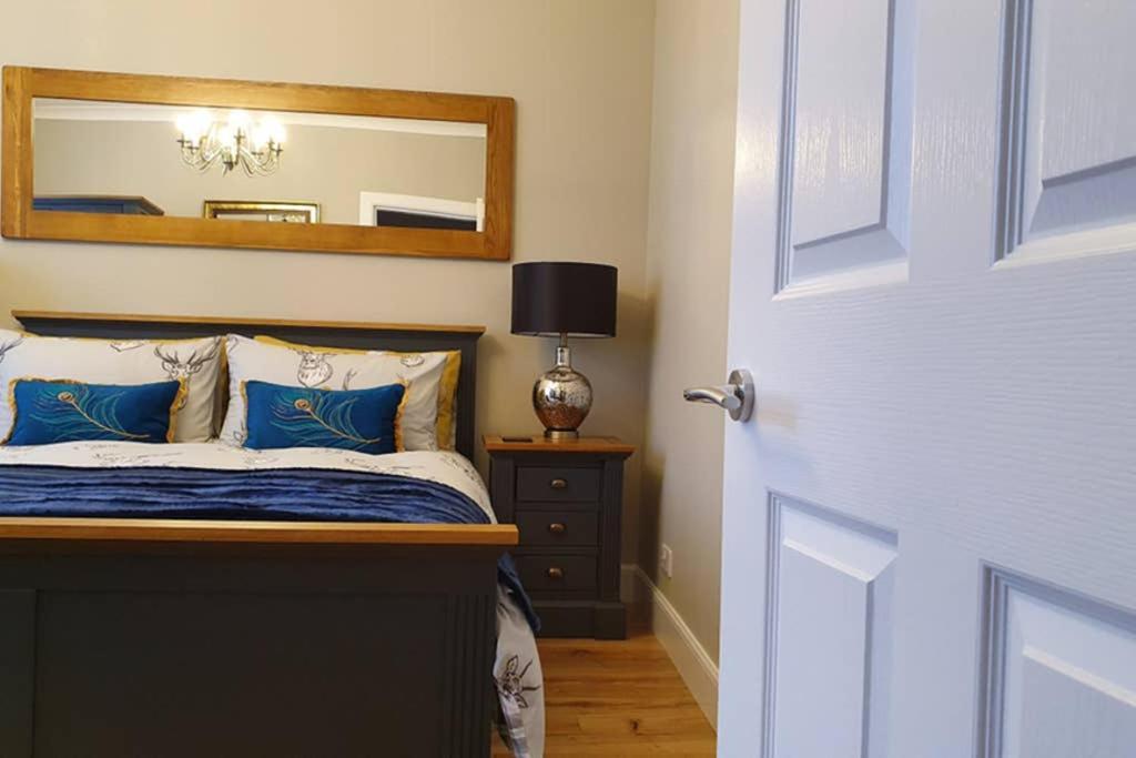 Smart & Stylish Holiday Apartment In The City Centre Inverness Zewnętrze zdjęcie